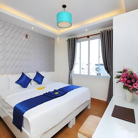 Blue River Hotel Хошимин Экстерьер фото