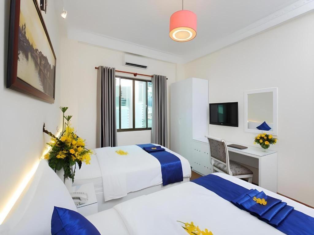 Blue River Hotel Хошимин Экстерьер фото