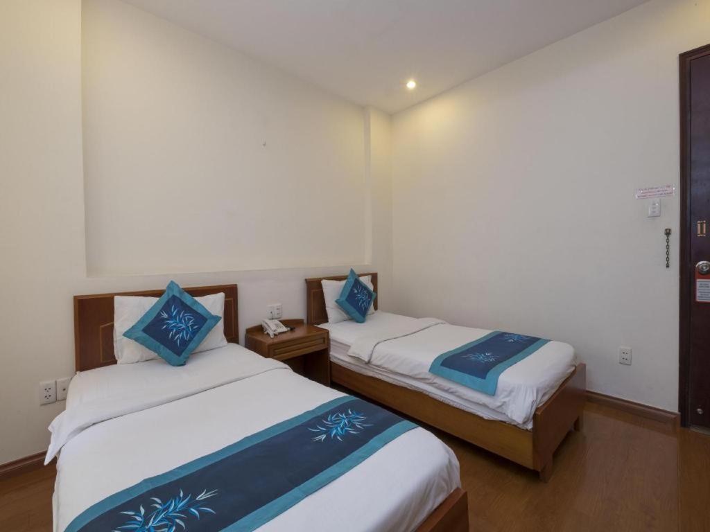 Blue River Hotel Хошимин Экстерьер фото