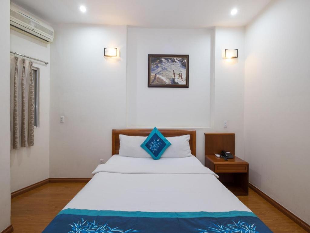 Blue River Hotel Хошимин Экстерьер фото
