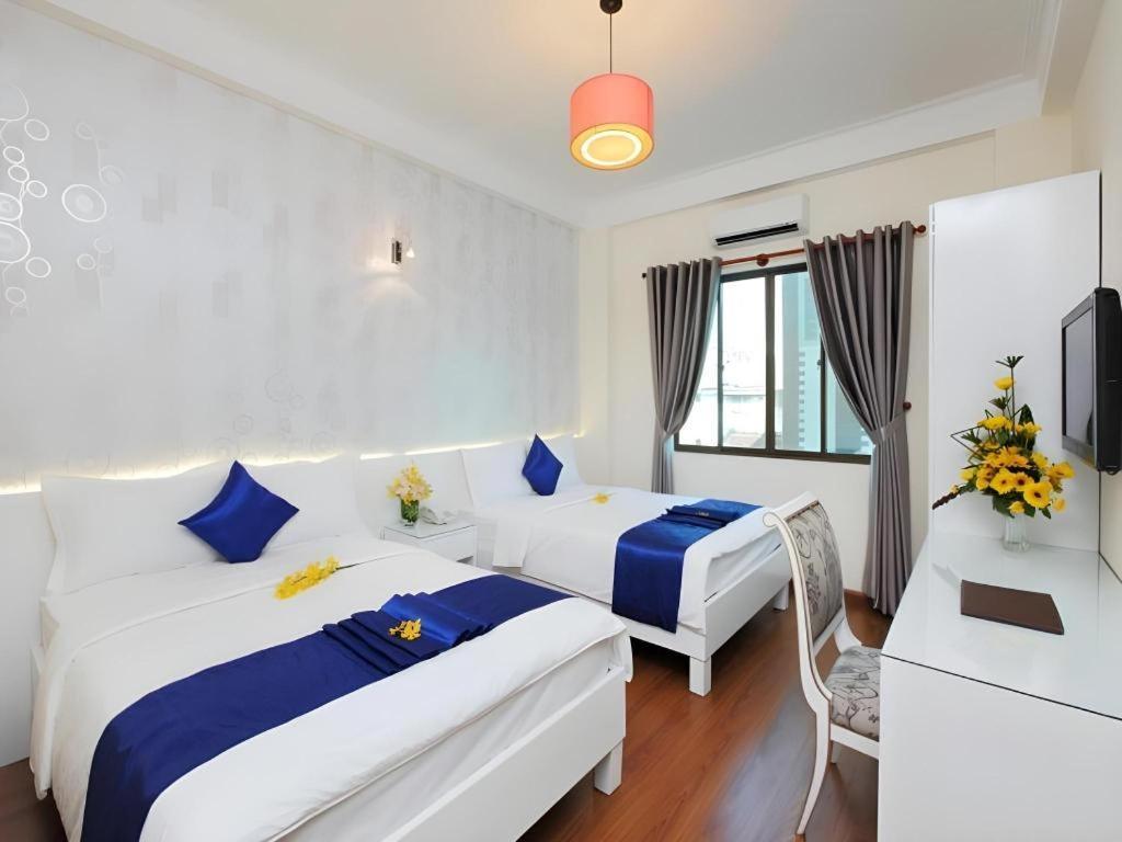 Blue River Hotel Хошимин Экстерьер фото